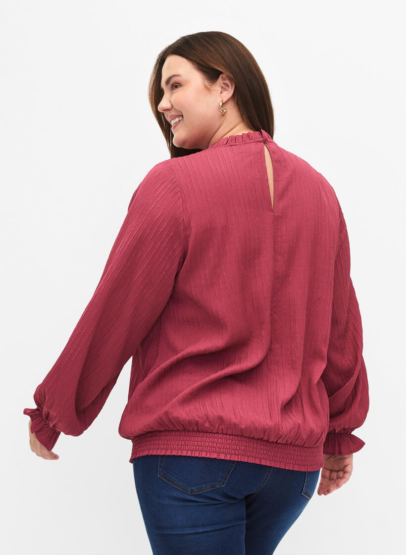 Gesmokte Bluse mit R&uuml;schen und Struktur, Dry Rose, Model image number 1