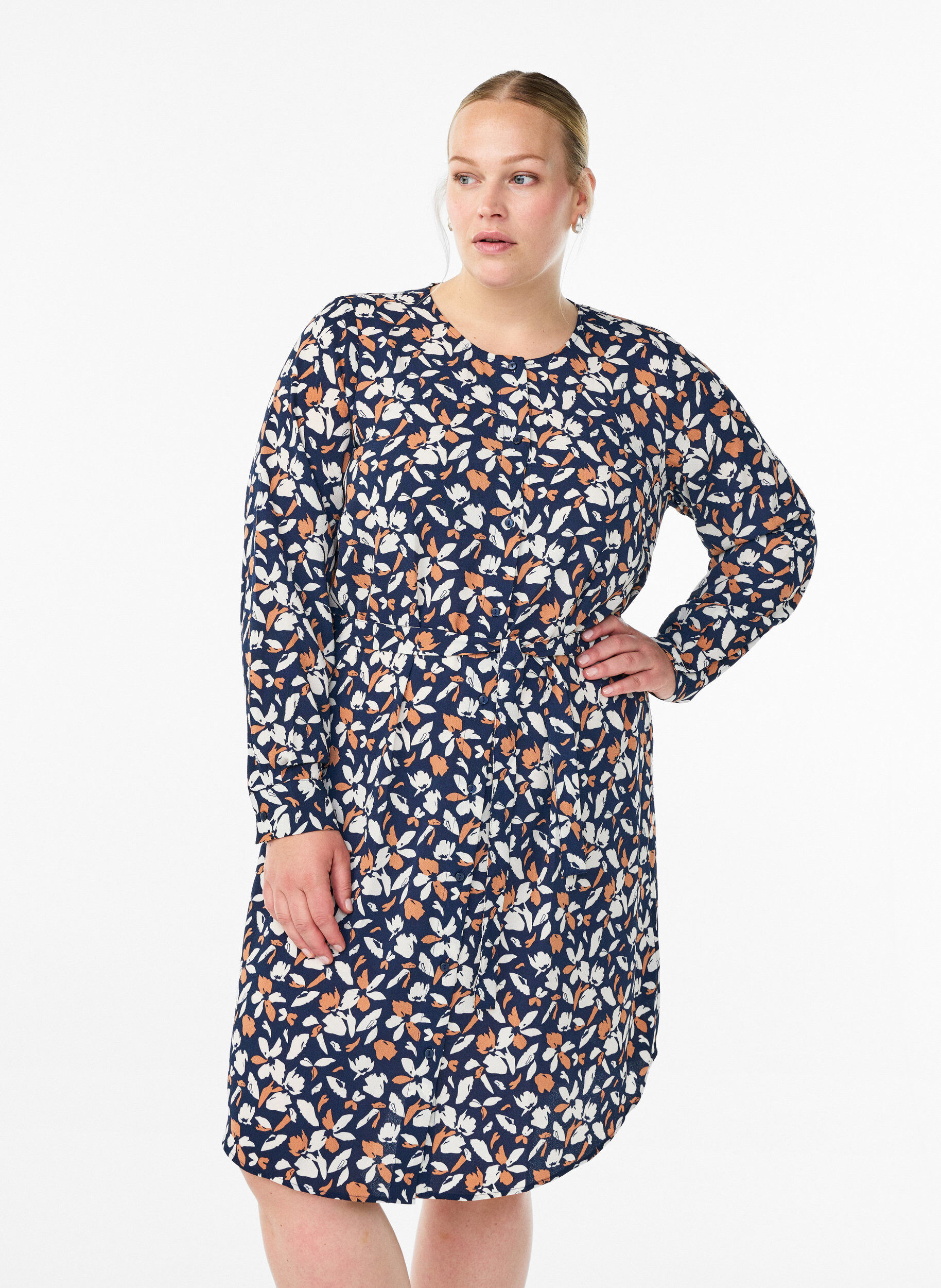 Lang&auml;rmliges Hemdblusenkleid mit Bindeg&uuml;rtel, Blau, Model