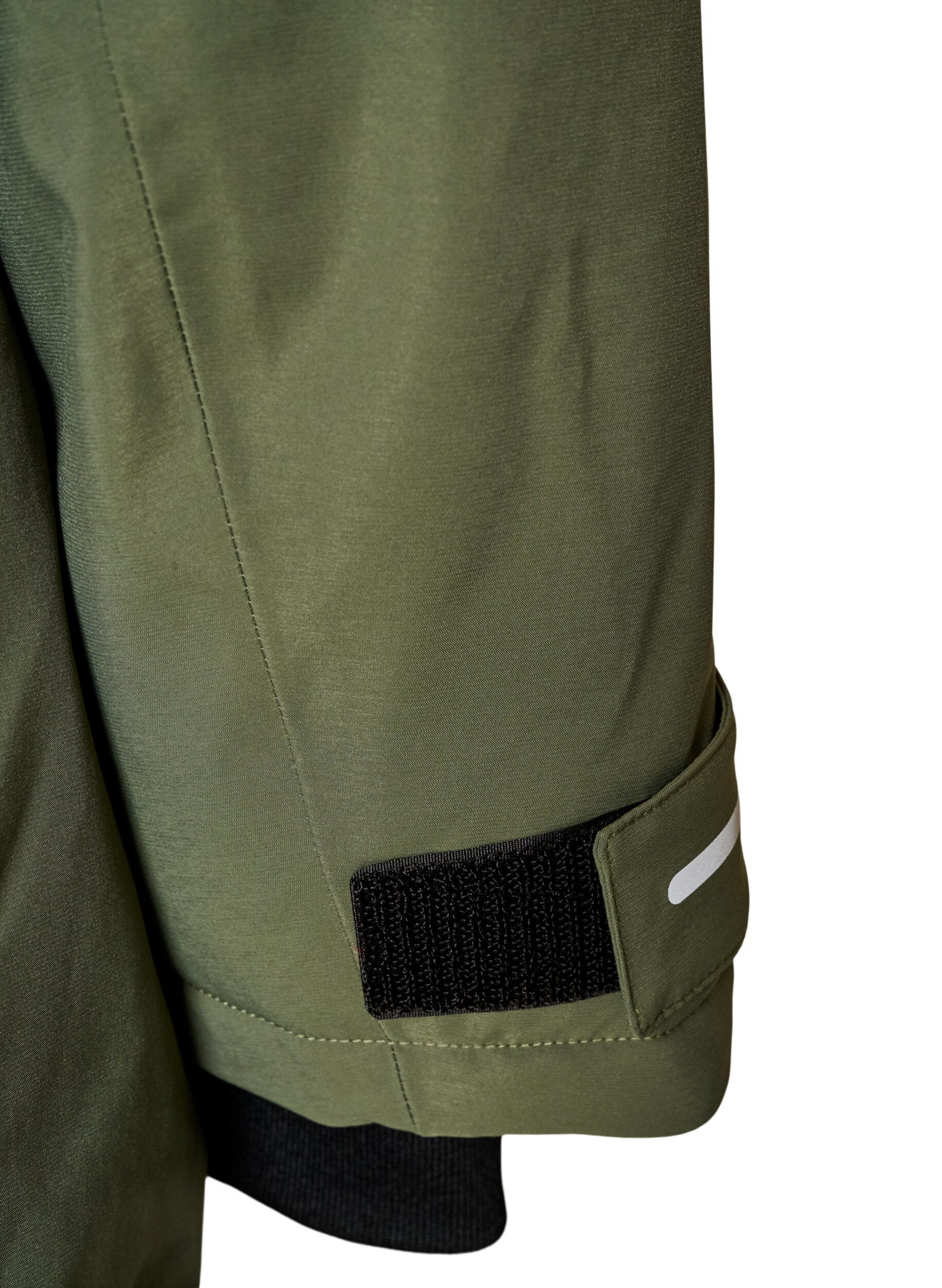 ZizziWasserabweisender Parka mit Kapuze und funktionalen Details, Gr&uuml;n, Packshot image number 4