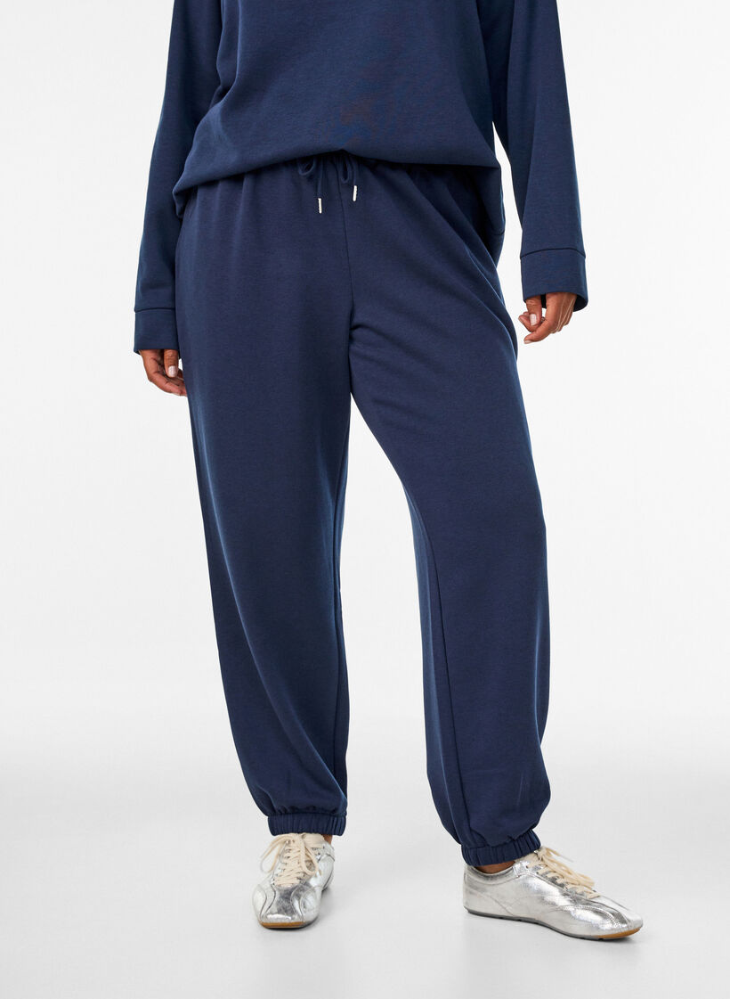 Hoch taillierte Sweatpants mit Kordelzug, Blau, Model image number 2