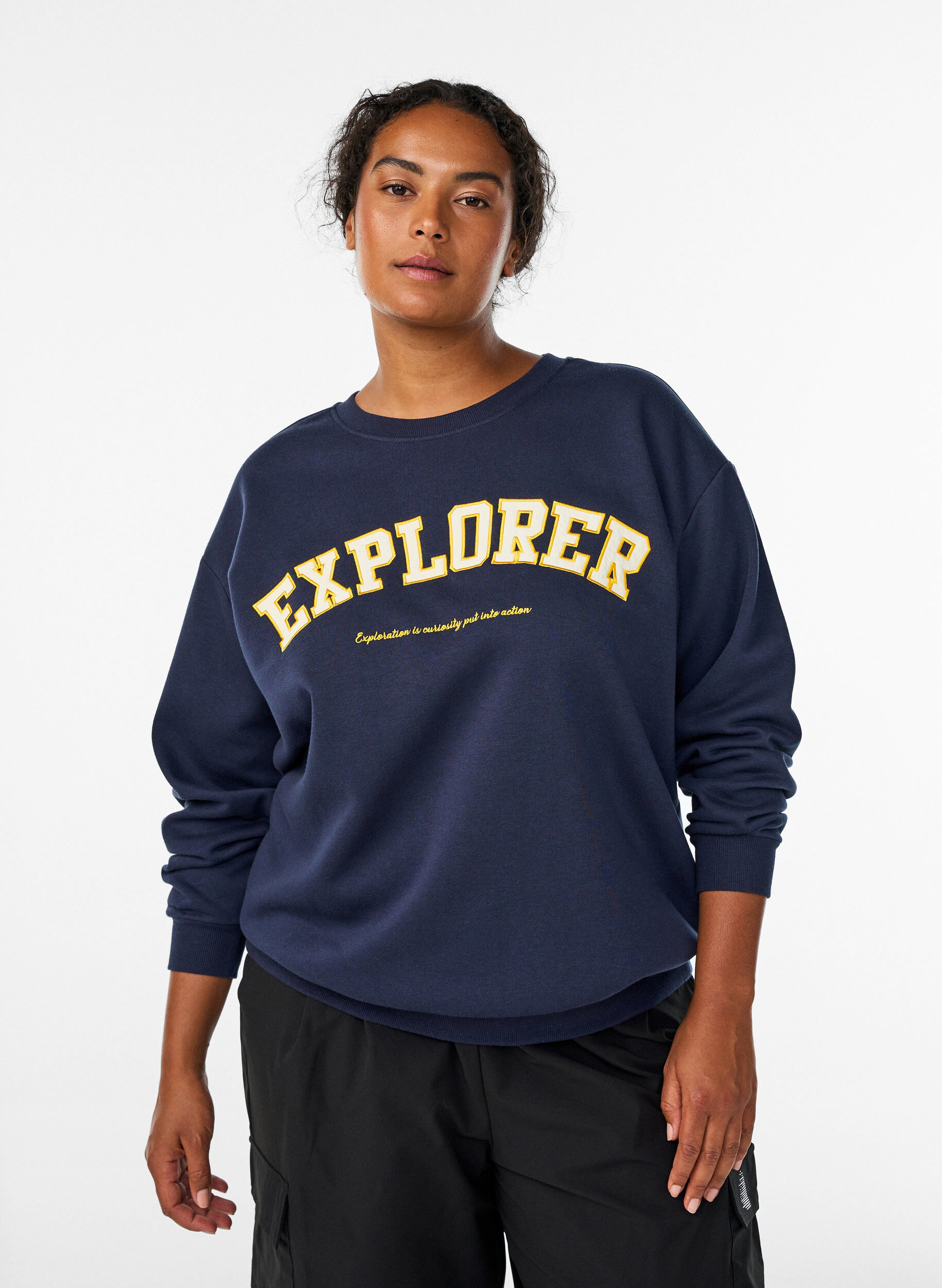 Sweatshirt mit Statement-Detail, Blau, Model