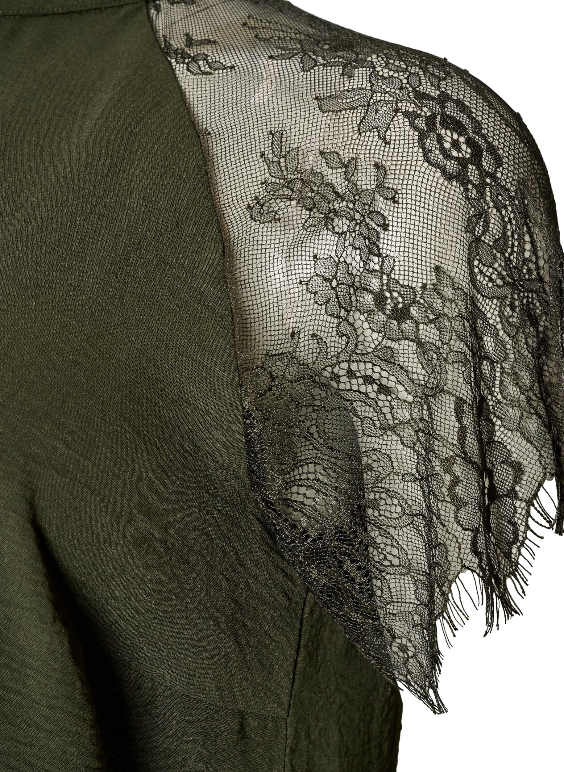 ZizziBluse mit kurzen &Auml;rmeln aus Spitze und hohem Kragen, Gr&uuml;n, Packshot image number 3