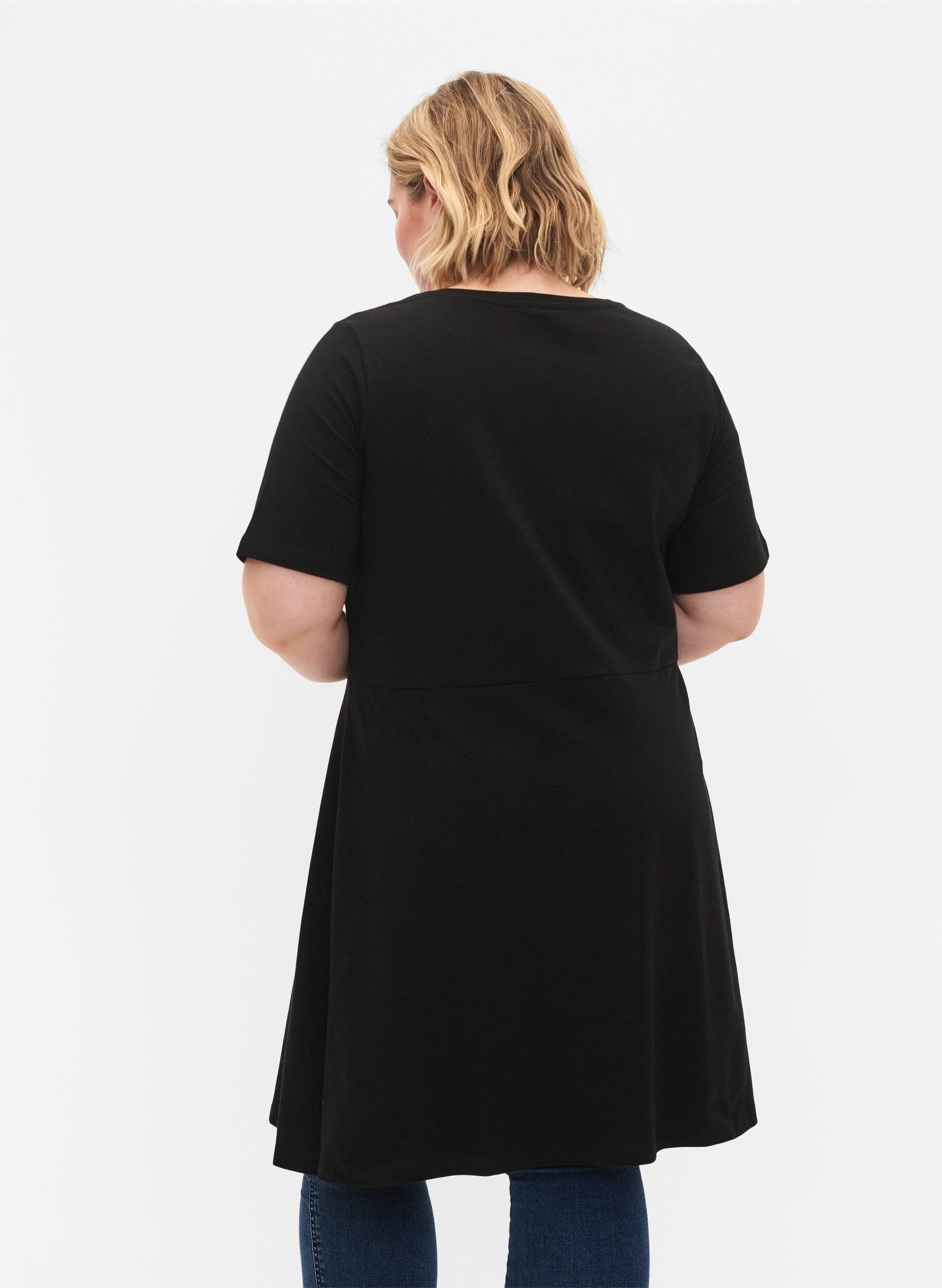 ZizziEinfarbiges Kleid aus Baumwolle mit kurzen &Auml;rmeln, Black, Model image number 1