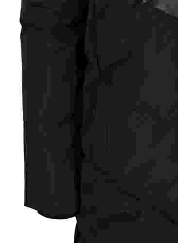 Winterjacke mit abnehmbarer Kapuze, Black, Packshot image number 3