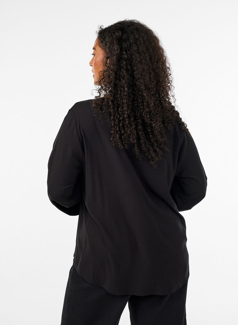 Bluse aus Viskose mit V-Ausschnitt und langen &Auml;rmeln, Schwarz, Model image number 2
