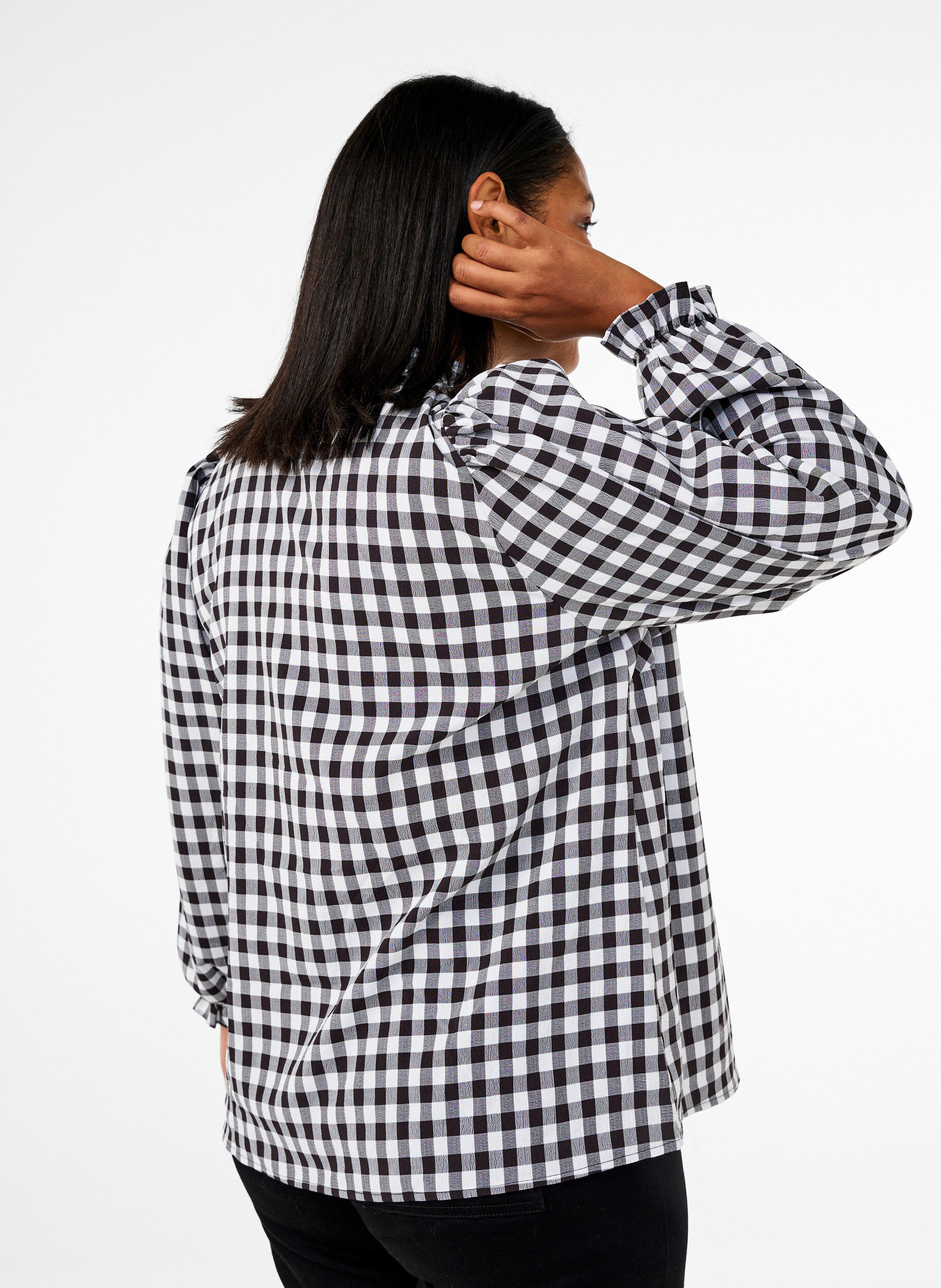 ZizziKarierte Bluse mit R&uuml;schendetails, Black/W. Gingham, Model image number 1