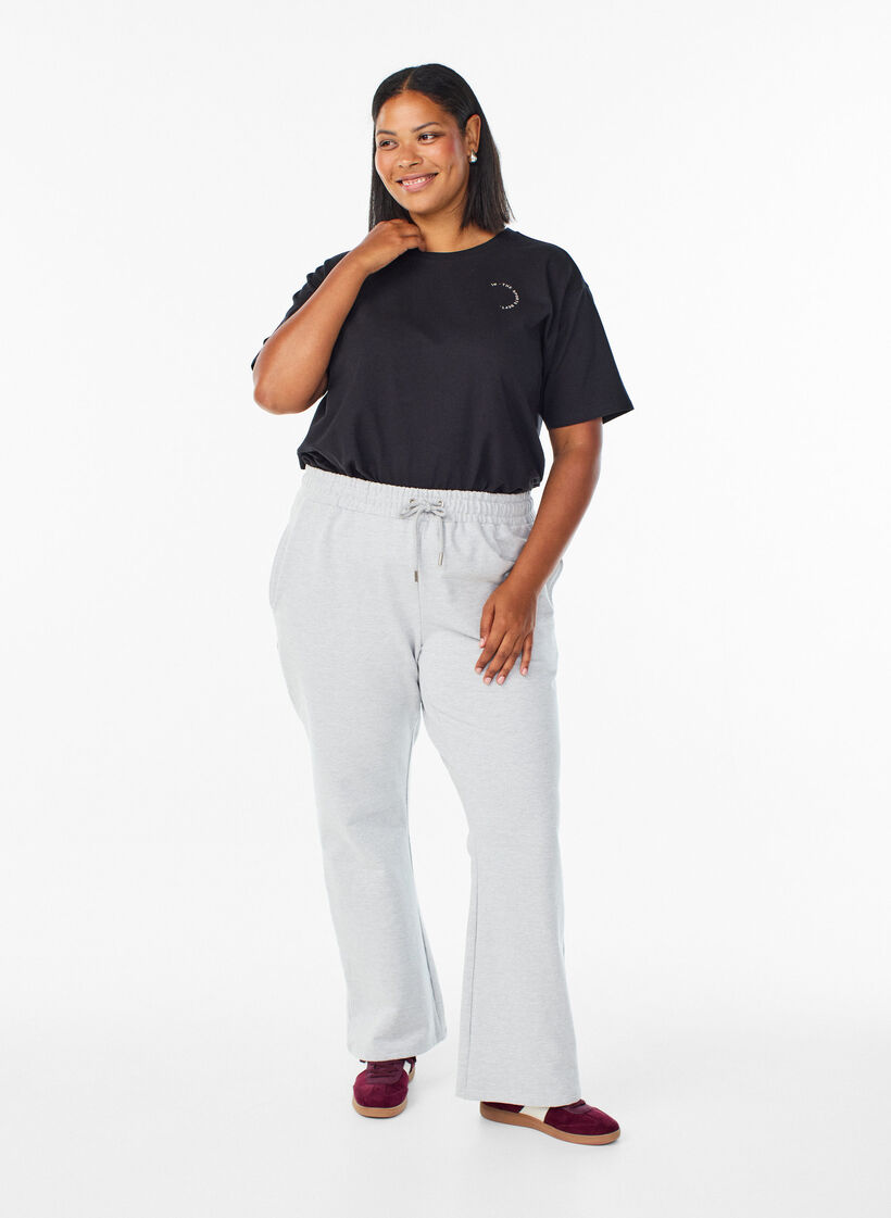 Sportliches T-Shirt aus Bio-Baumwolle, Schwarz, Model image number 1