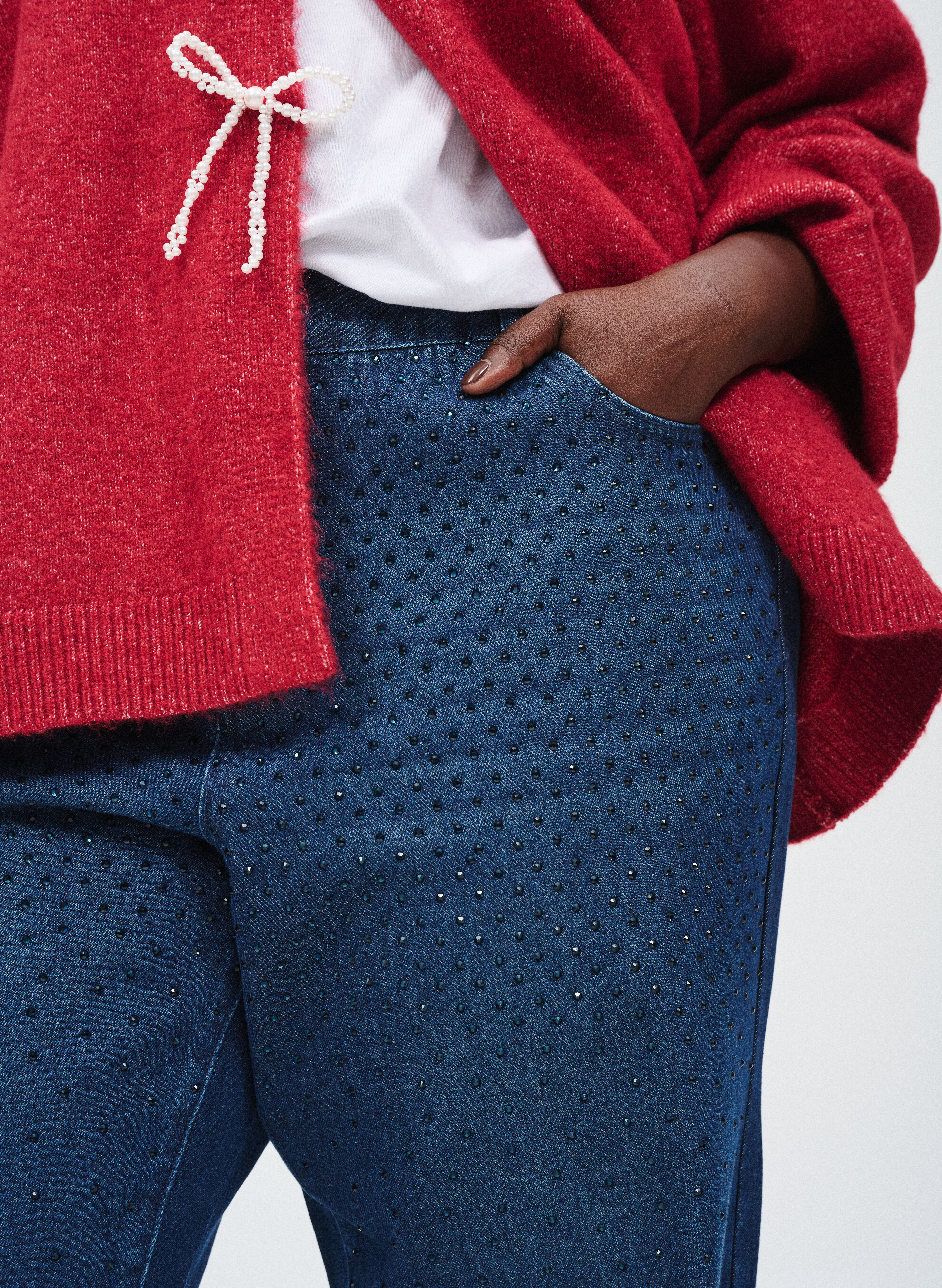 ZizziStrickjacke mit Perlenschleife, , Model