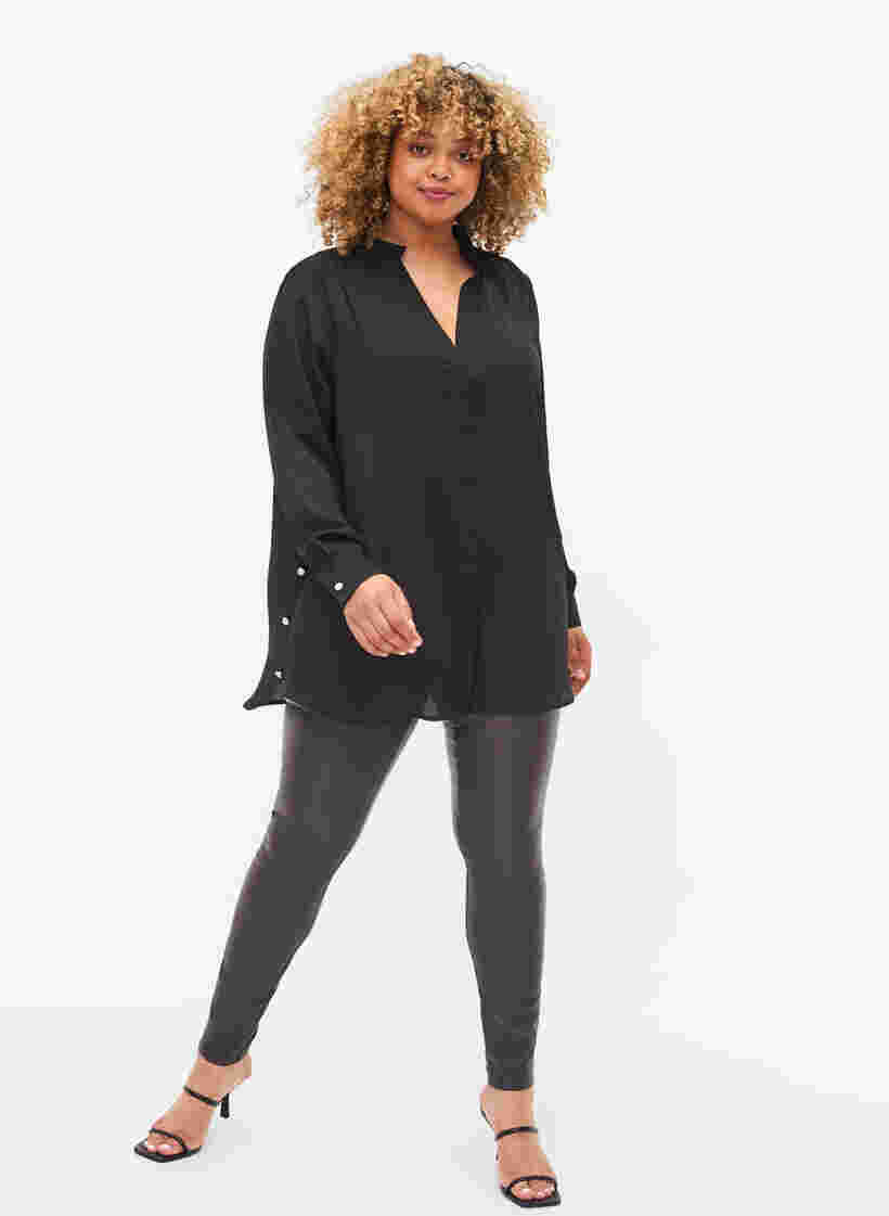 Langarmhemd mit Rüschenkragen, Black, Model image number 3