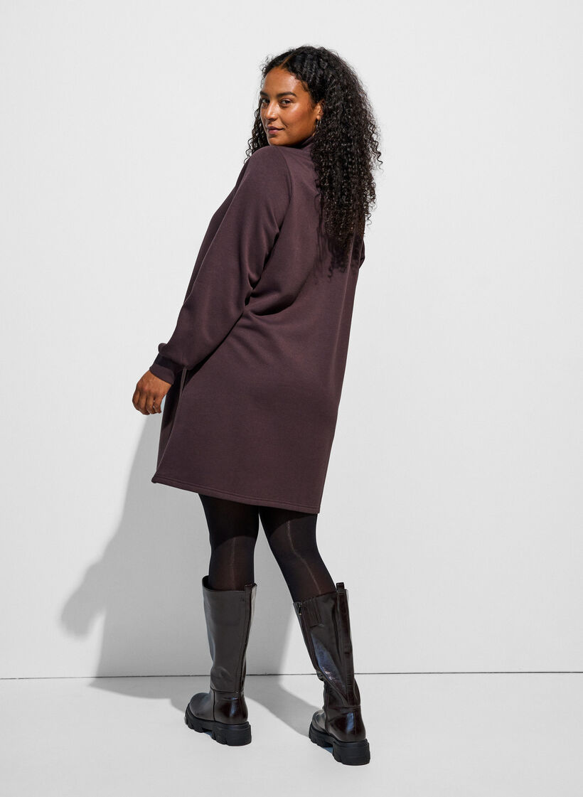 Sweatkleid mit hohem Rippkragen und Rei&szlig;verschluss, Braun, Model image number 1
