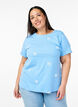 T-Shirt aus Bio-Baumwolle mit aufgestickten Motiven, Blau, Model image number 0