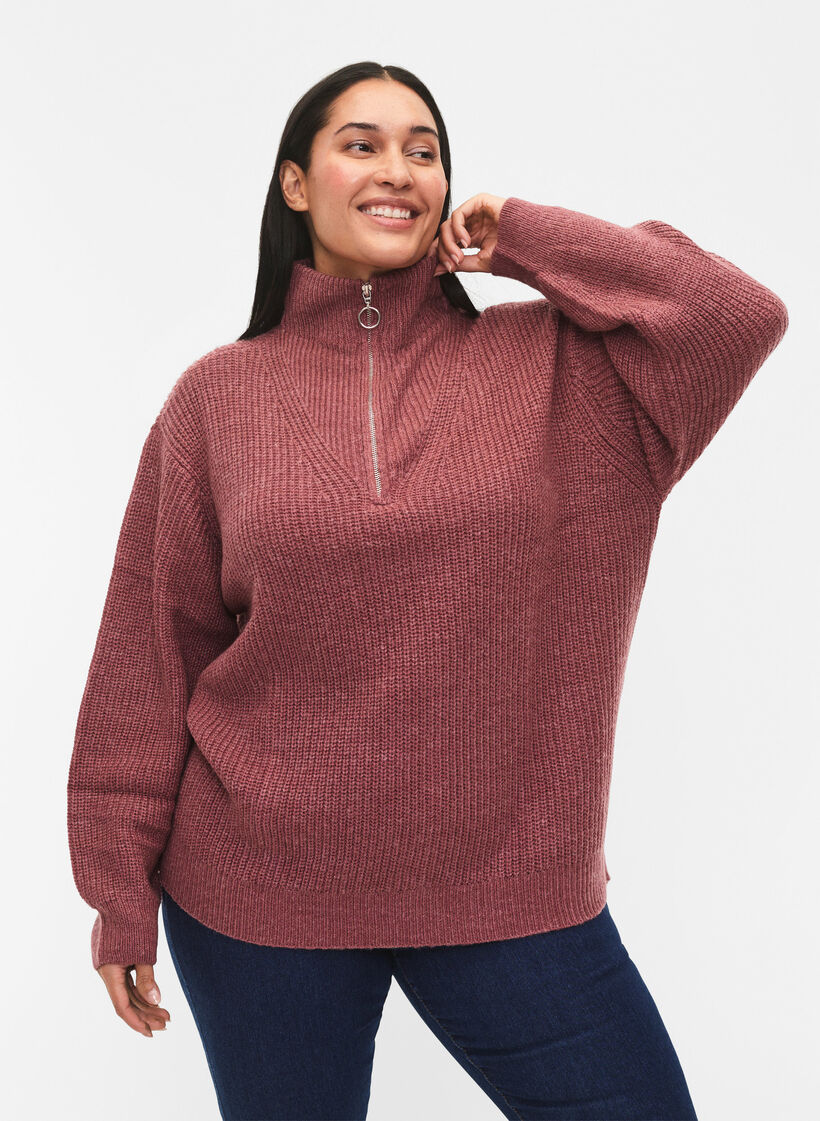 Strickpullover mit hohem Kragen und Rei&szlig;verschluss, Rot, Model image number 0