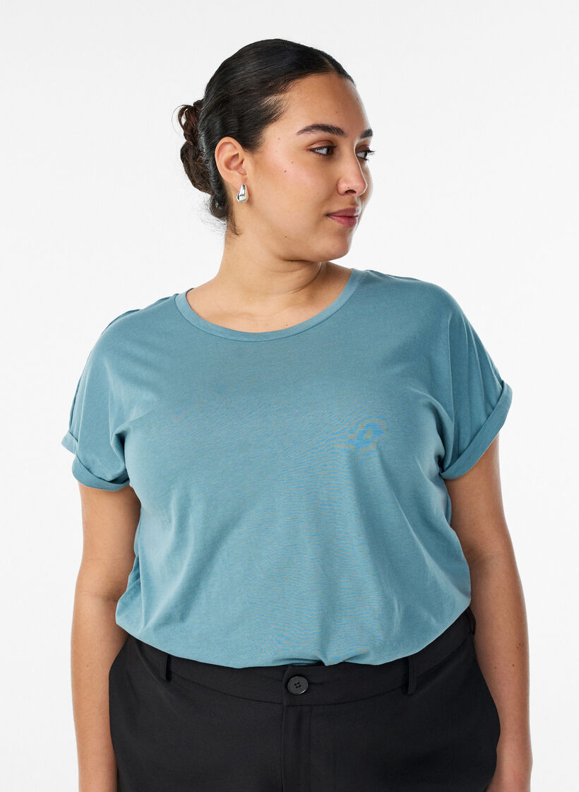 Kurz&auml;rmeliges T-Shirt aus einer Baumwollmischung, Blau, Model image number 0