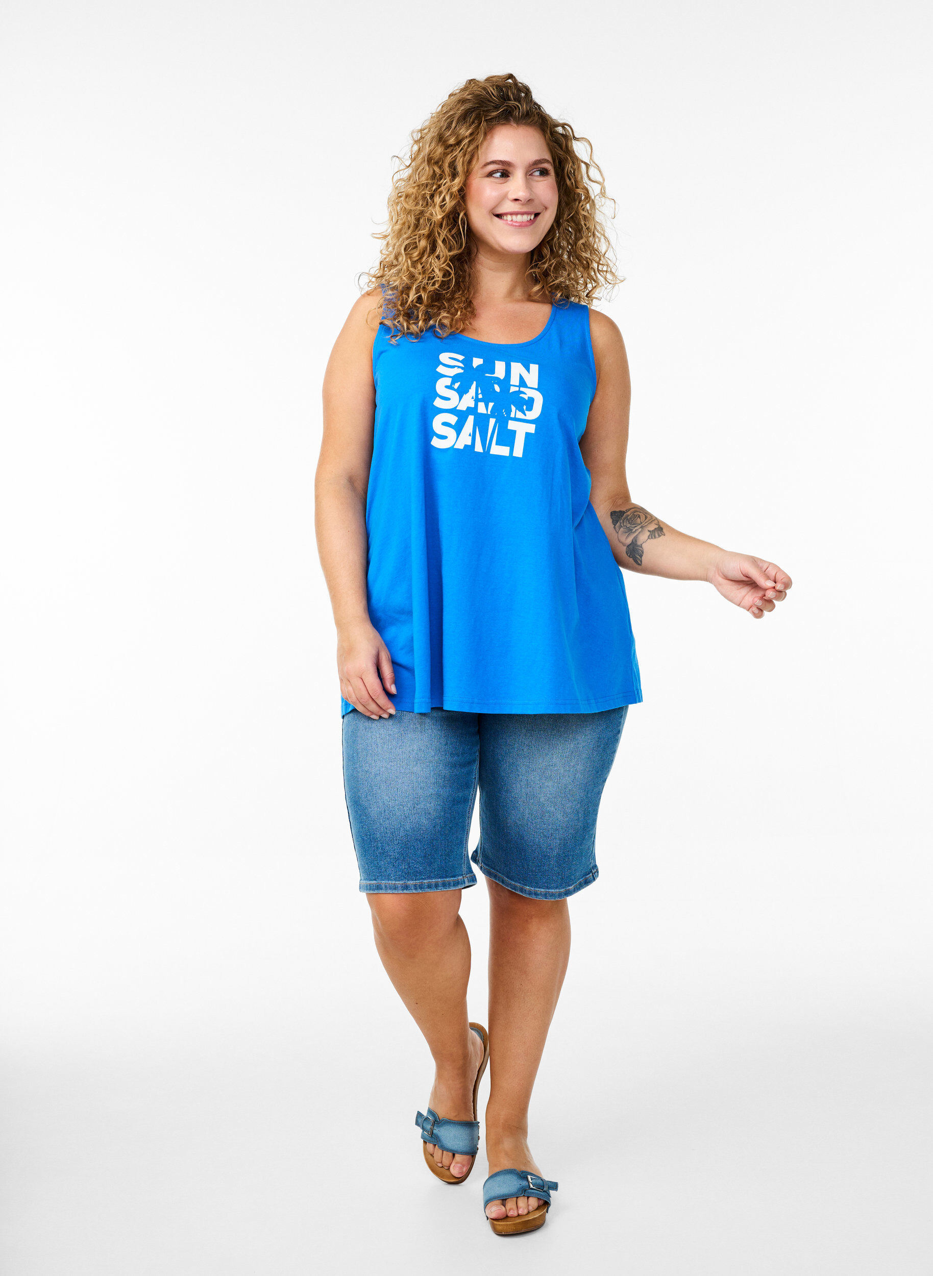 ZizziTop aus Baumwolle mit A-Linie, Blau, Model image number 1