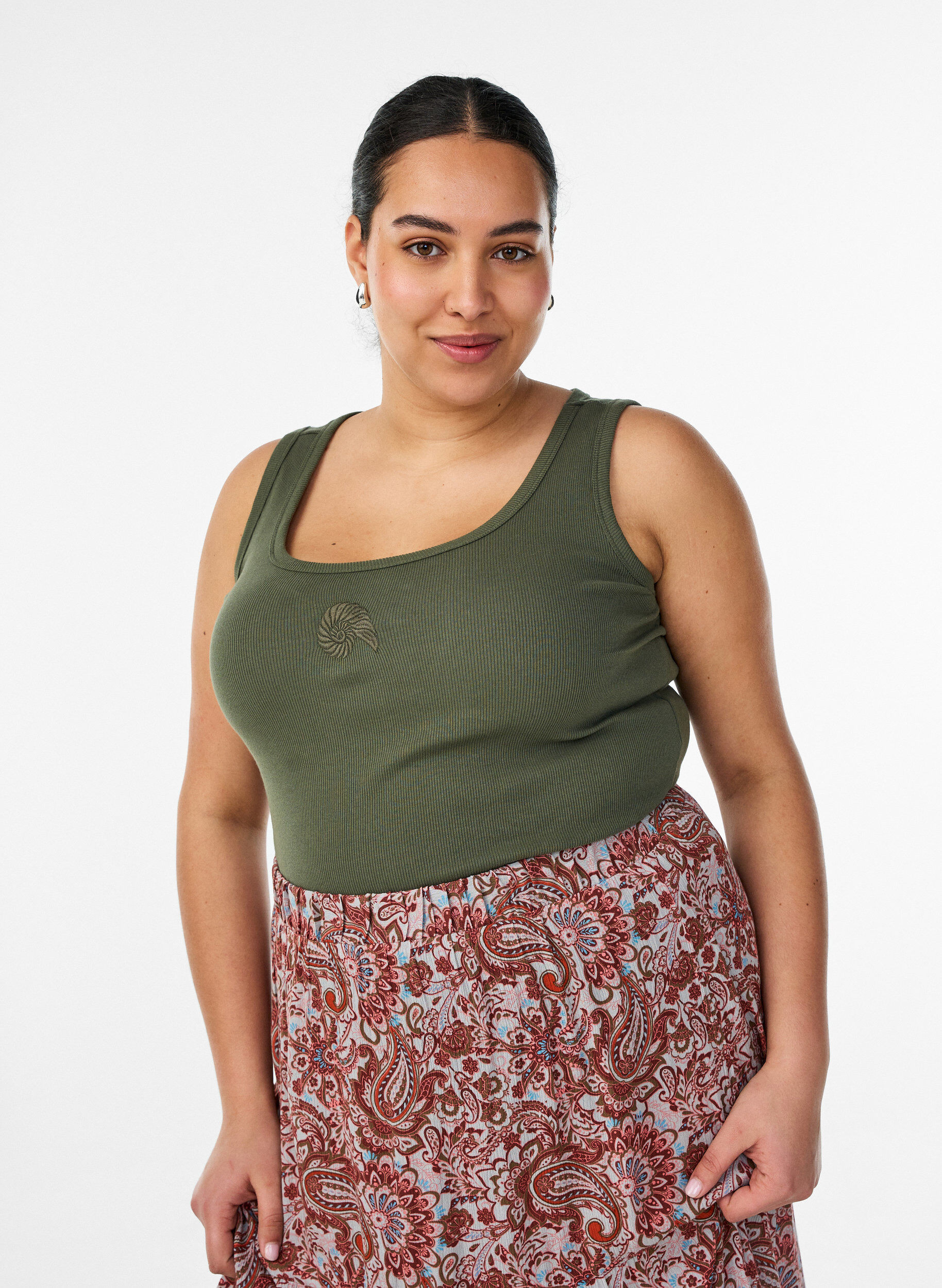 ZizziTailleiertes Top mit Motiv, Gr&uuml;n, Model image number 0