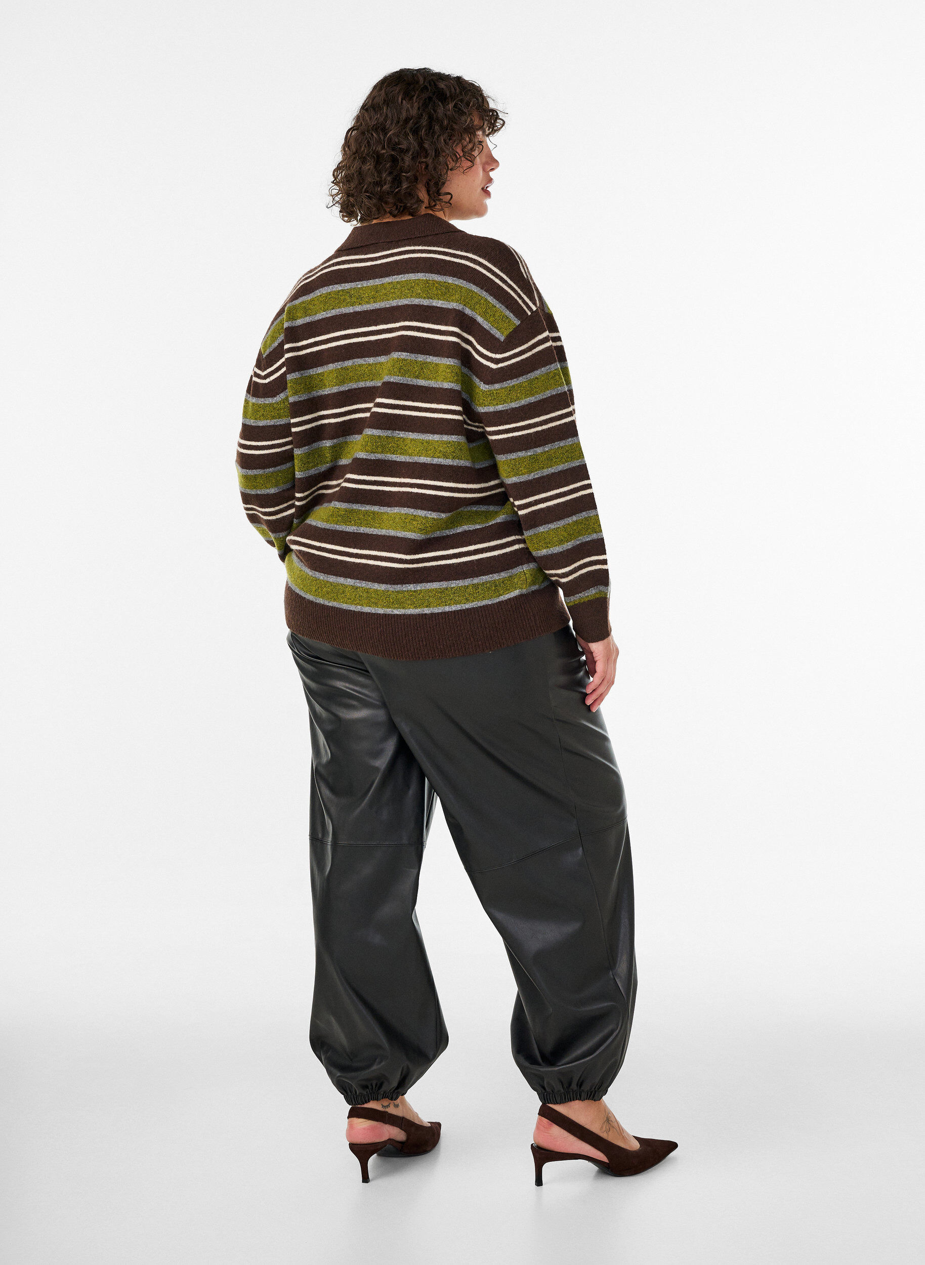 ZizziBallonhose aus Kunstleder, Schwarz, Model image number 1