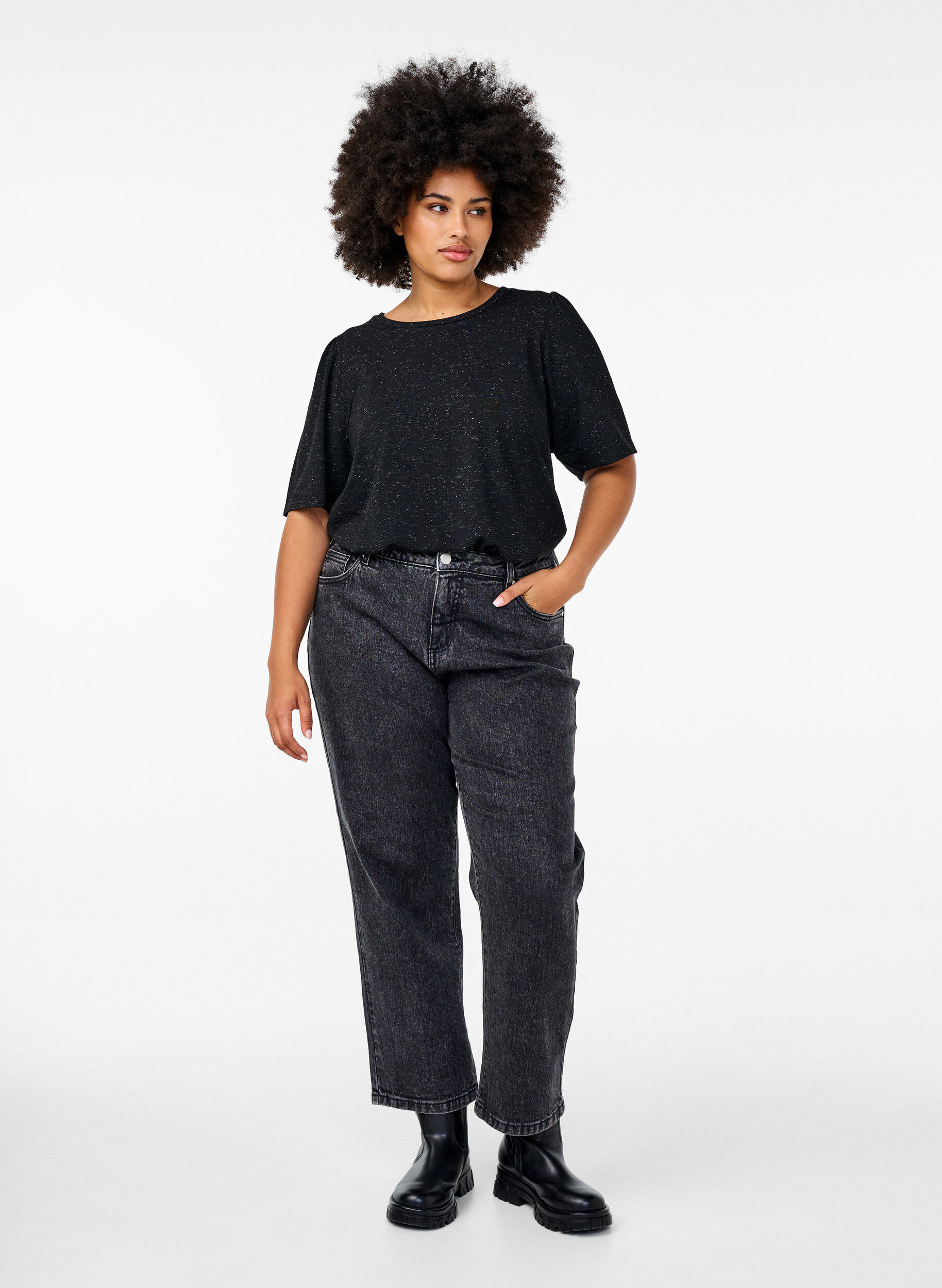 ZizziT-Shirt mit Glitzer und kurzen Puff&auml;rmeln, Schwarz, Model image number 1