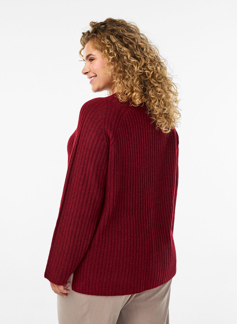 Pullover aus Rippstrick mit Zierknöpfen, Rot, Model image number 2