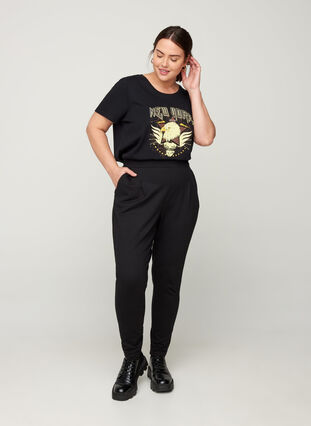 Kurzarm T-Shirt aus Baumwolle mit Aufdruck, Black, Model image number 2