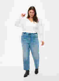 7/8-Jeans mit Fransensaum und hoher Taille, Light blue denim, Model