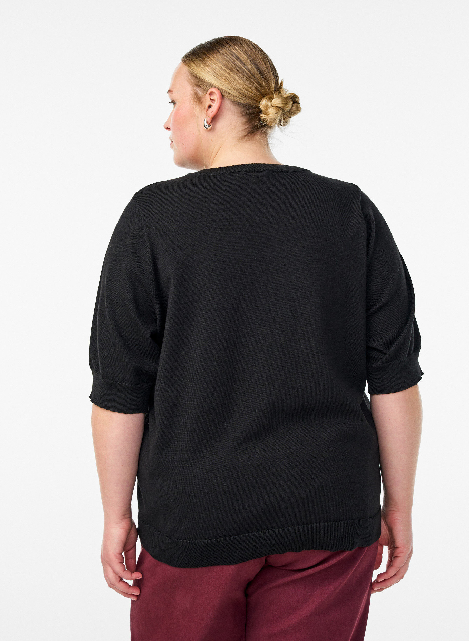 ZizziFein gestrickte Bluse mit kurzen &Auml;rmeln, Schwarz, Model image number 2