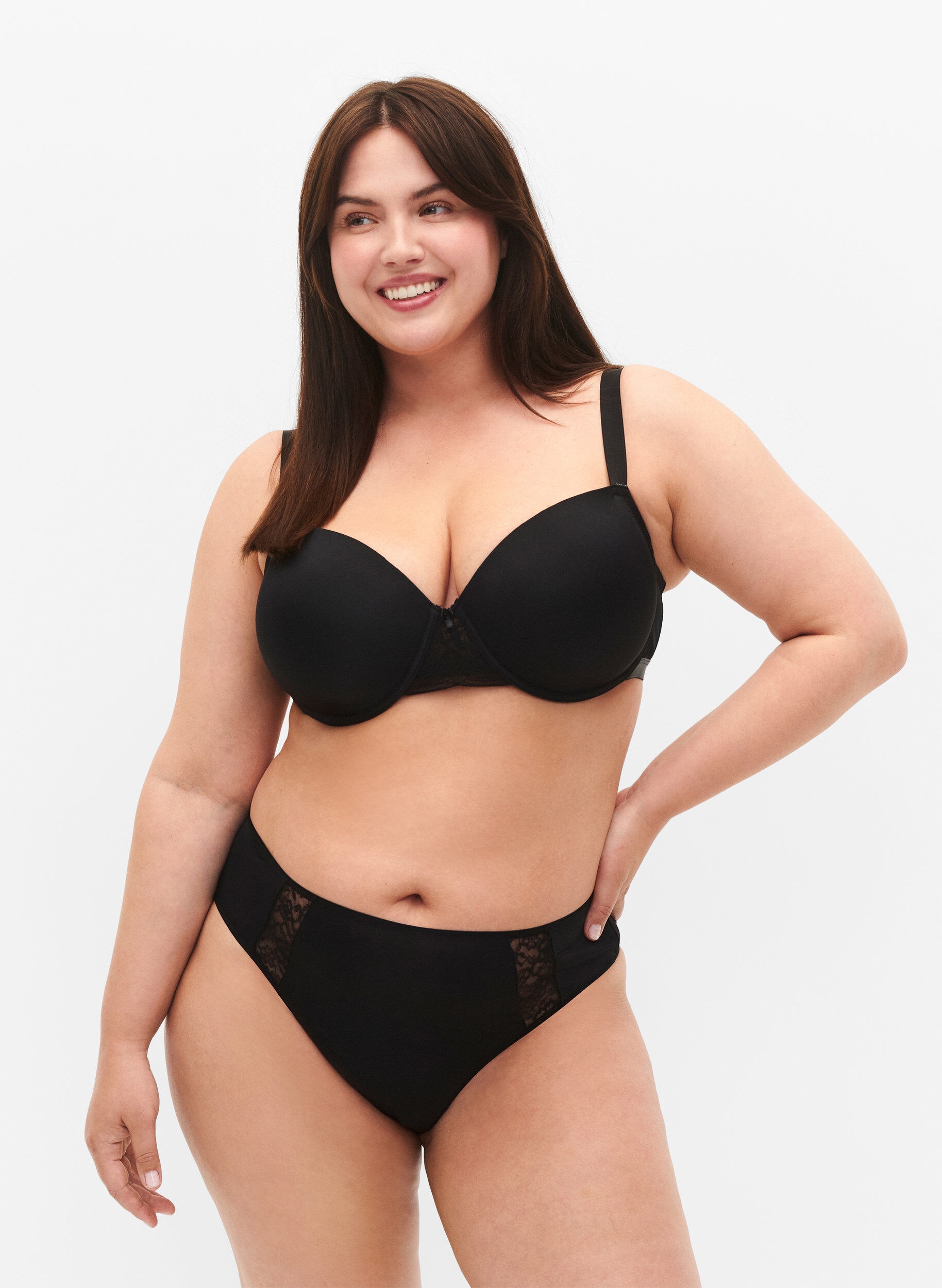 3er Pack G Strings mit Spitzendetails Schwarz Gr. 40 64 Zizzi