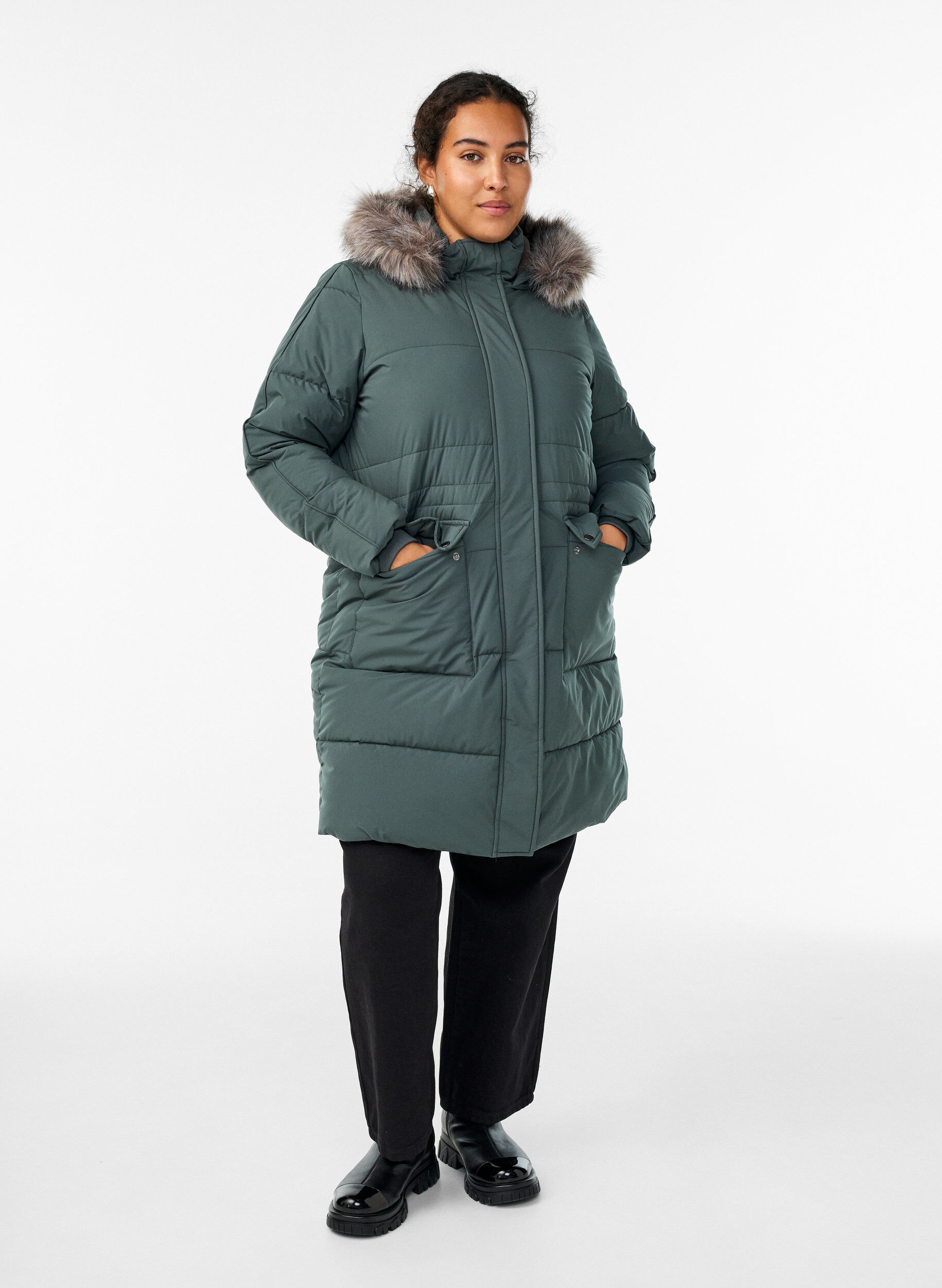ZizziWasserabweisender Parka mit Kunstpelzkragen, Gr&uuml;n, Model image number 1