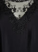 Tunika aus Viskose mit Spitzendetails, Schwarz, Packshot image number 2