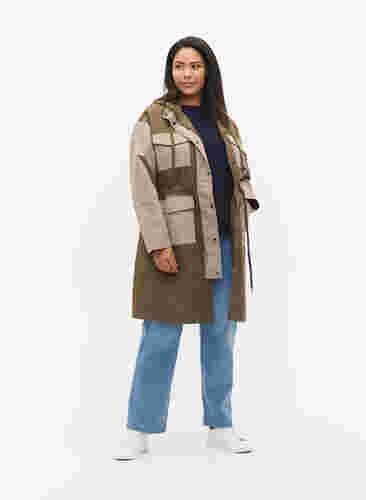 Kontrastfarbene Jacke mit Taschen, Dark Olive Comb., Model image number 3