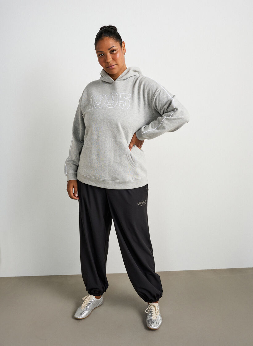 Hoodie mit besticktem Motiv, Grau, Model image number 1