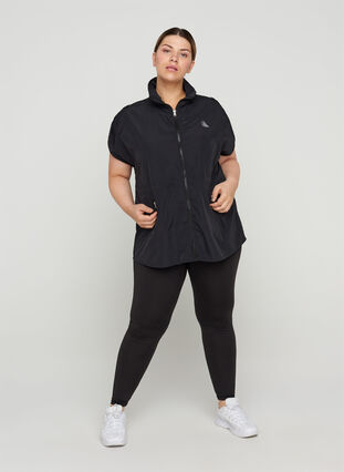 Sportweste mit verstellbarer Taille und Taschen, Black, Model image number 3