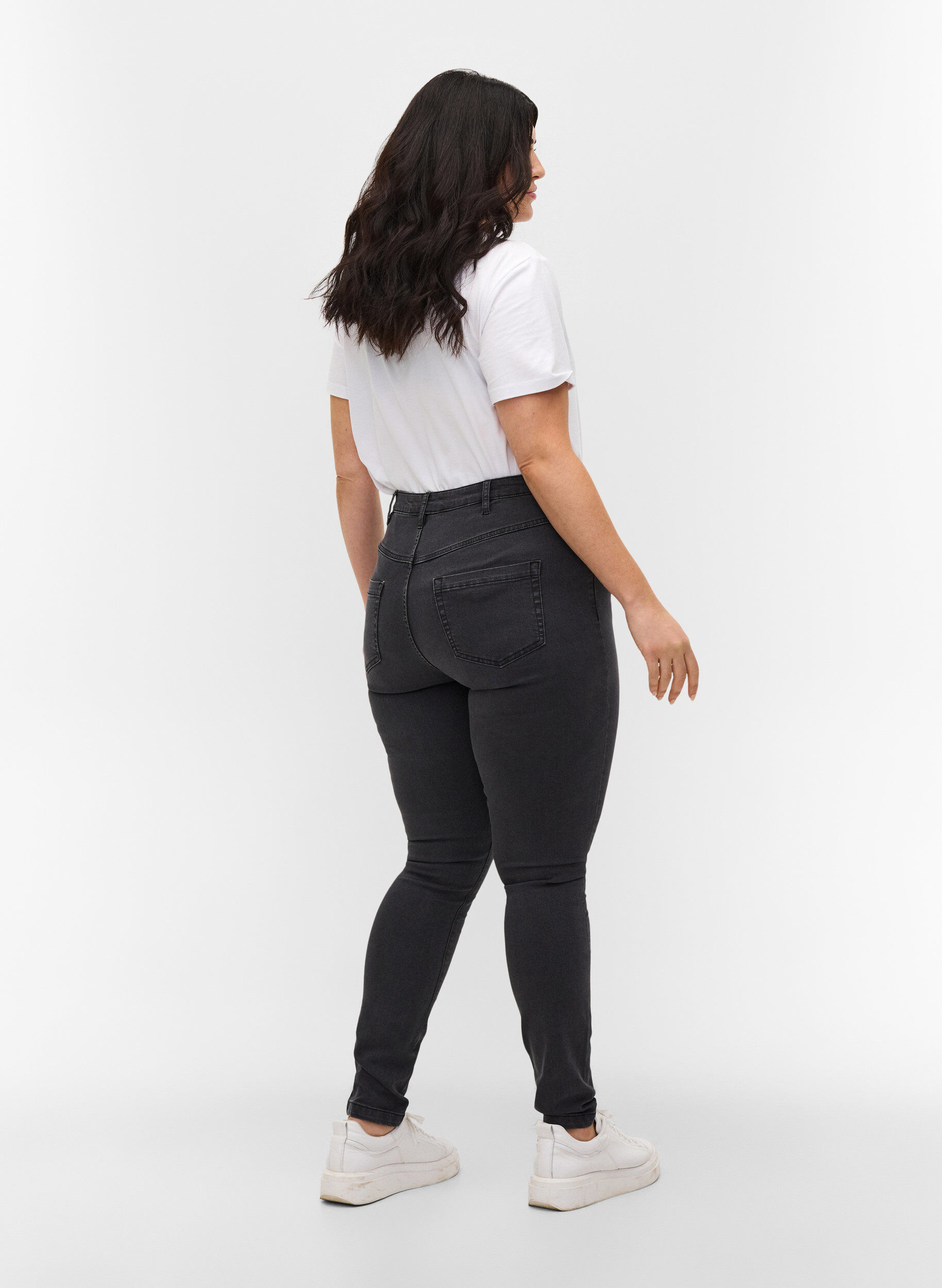 ZizziHochtaillierte Super Slim Amy Jeans, Grau, Model image number 1