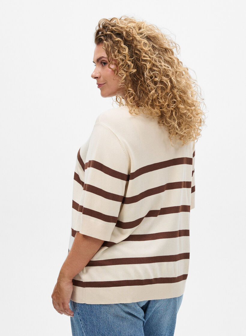 Gestreiftes Stricktop mit kurzen Ärmeln, Beige, Model image number 2