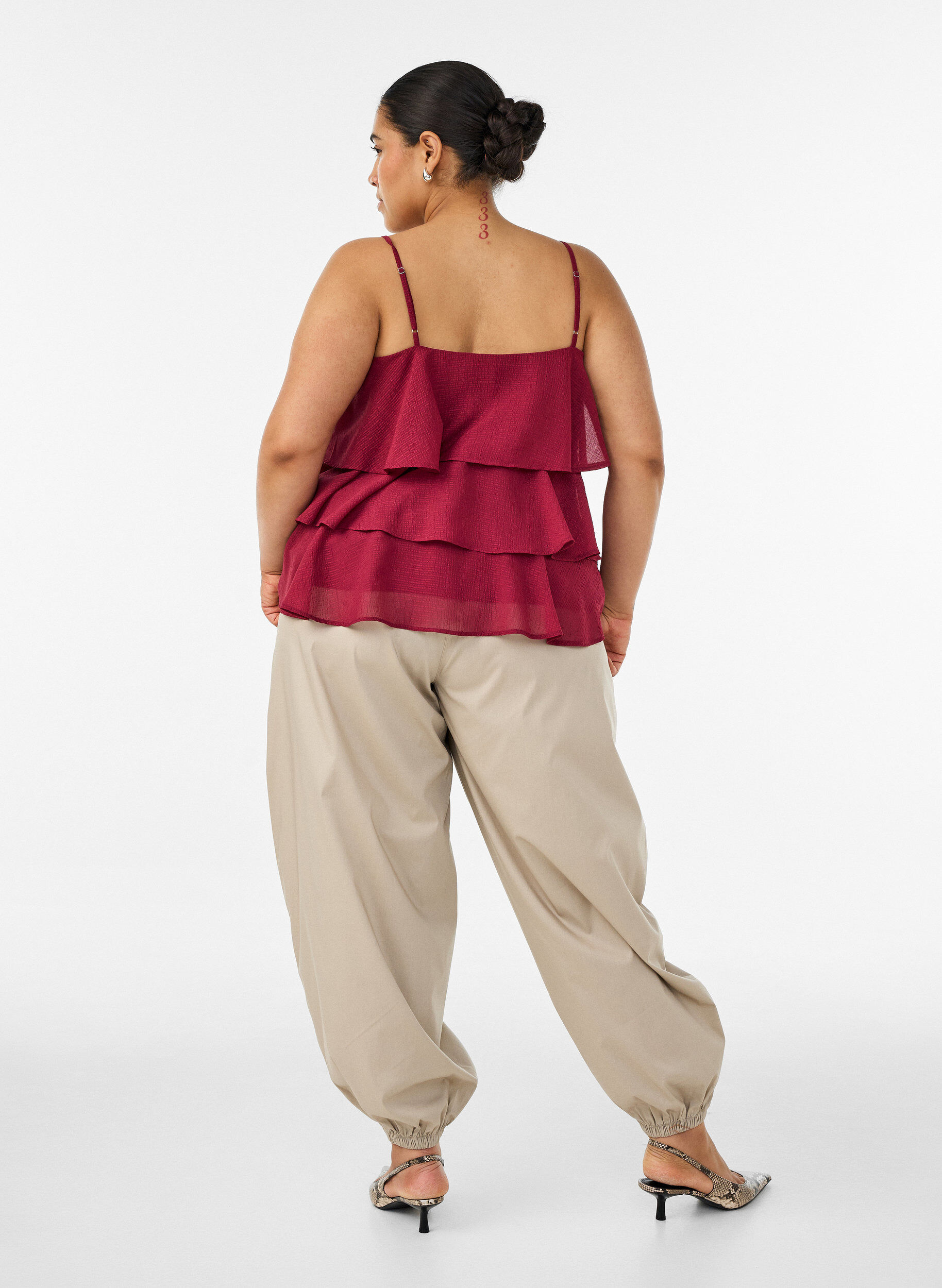 ZizziBallonhose mit Taschen und elastischem Bund, Beige, Model image number 1