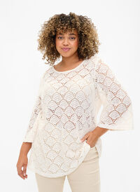 Crochet Bluse mit 3/4 Pins, Sandshell, Model