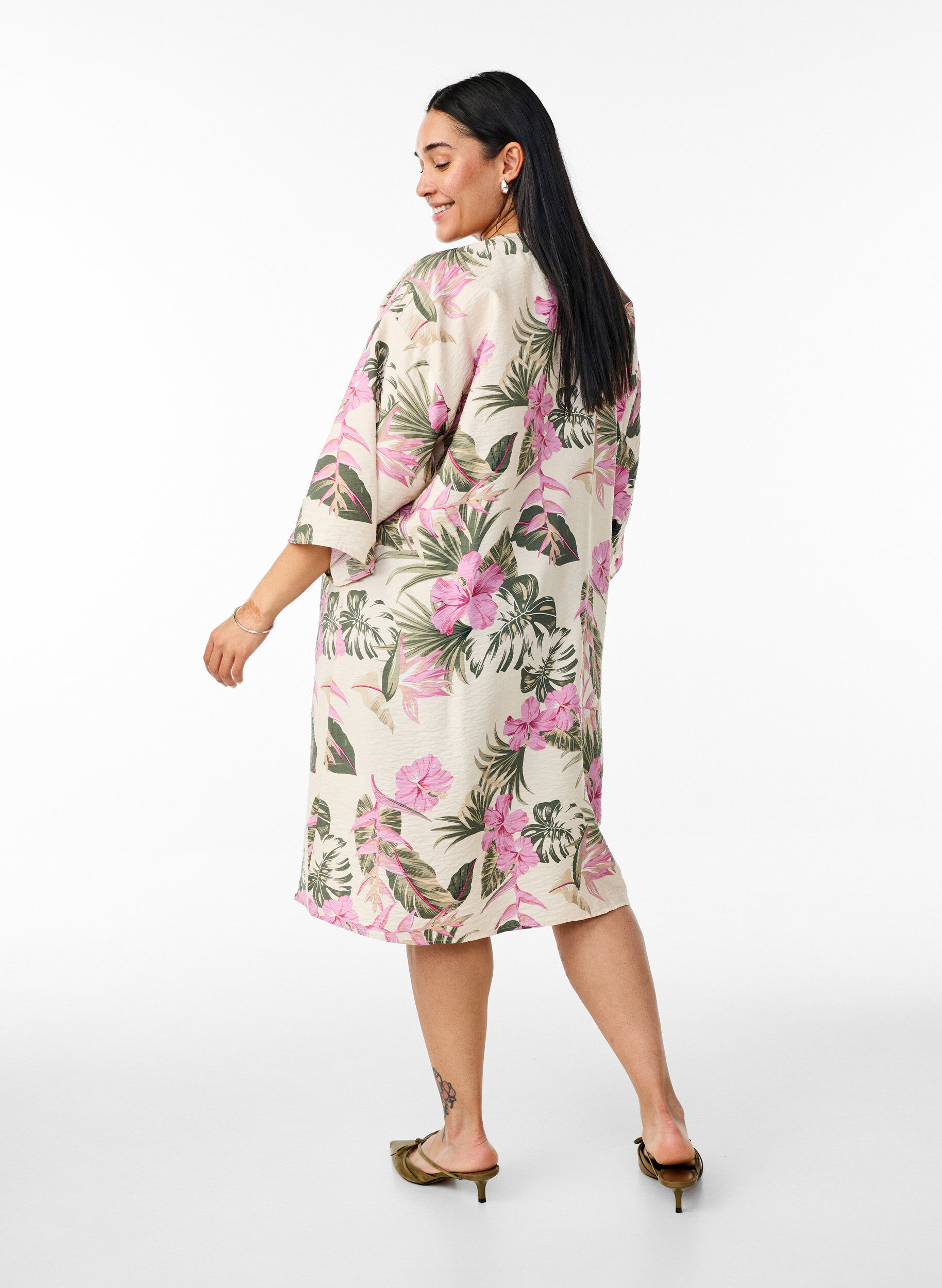 ZizziViskose-Kimono mit 3/4-&Auml;rmeln, Vanille, Model image number 2