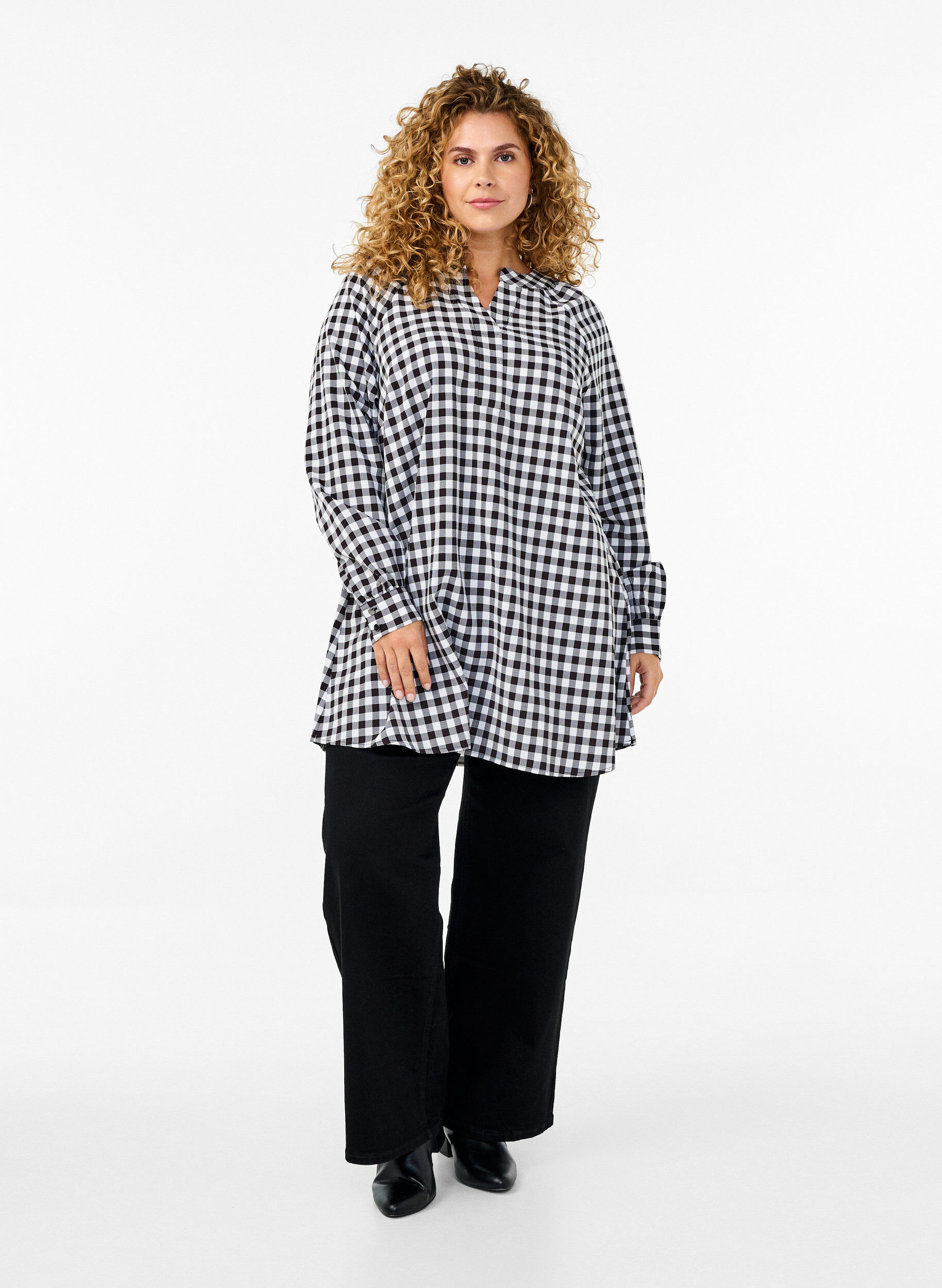 ZizziKarierte Tunika mit V-Ausschnitt, Black/W. Gingham, Model image number 2