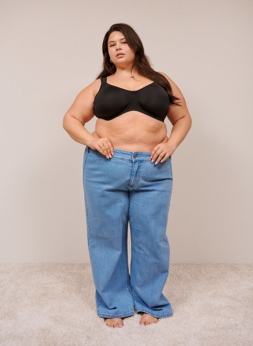 Komfort-BH mit B&uuml;gel und vorgeformten Cups, Schwarz, Image image number 0