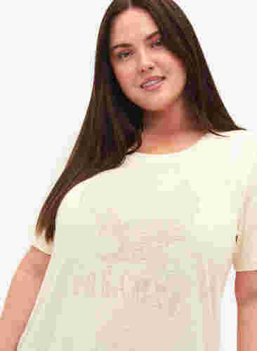 T-Shirt mit Nieten und Rundhalsausschnitt, Buttercream, Model image number 2