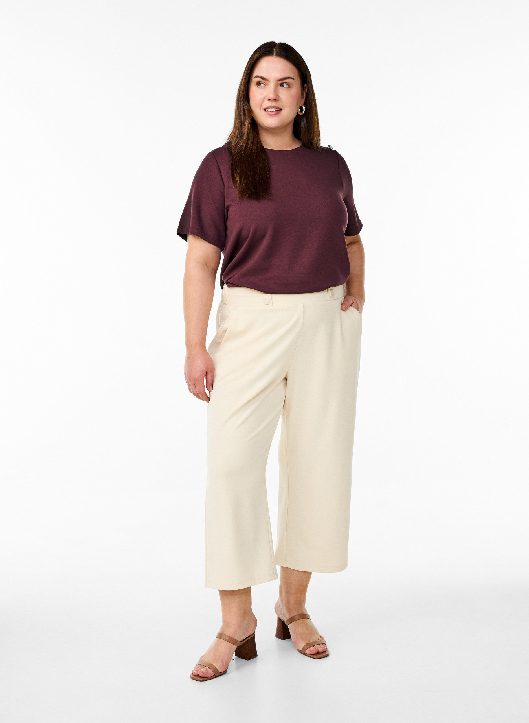 Zizzi7/8 Hose mit lockerer Passform, Beige, Model image number 0