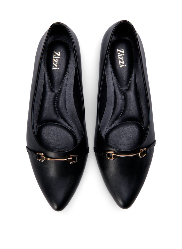 Weit geschnittene Ballerinas mit goldener Schnalle, Black, Packshot image number 2
