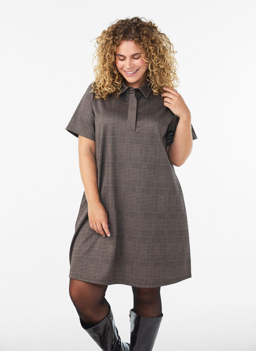 Kurzes kariertes Kleid mit Hemdkragen, Braun, Model image number 0