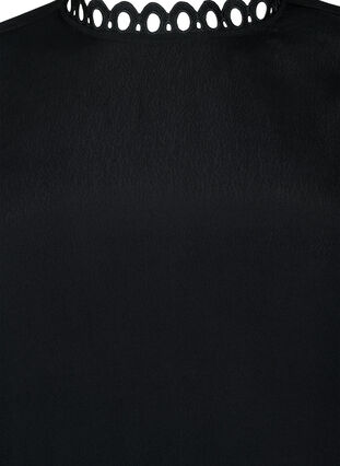 Kleid aus Viskose mit crochet Ärmeln, Black, Packshot image number 2