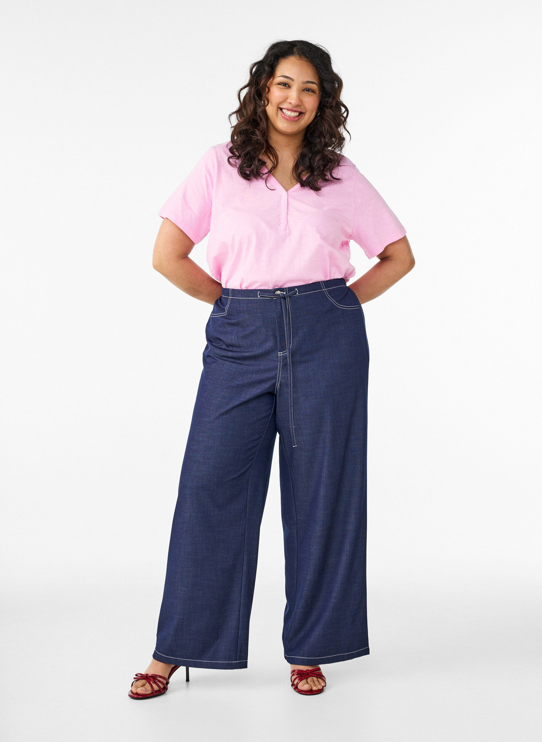 ZizziT-Shirt mit Knopfleiste, Pink, Model image number 1