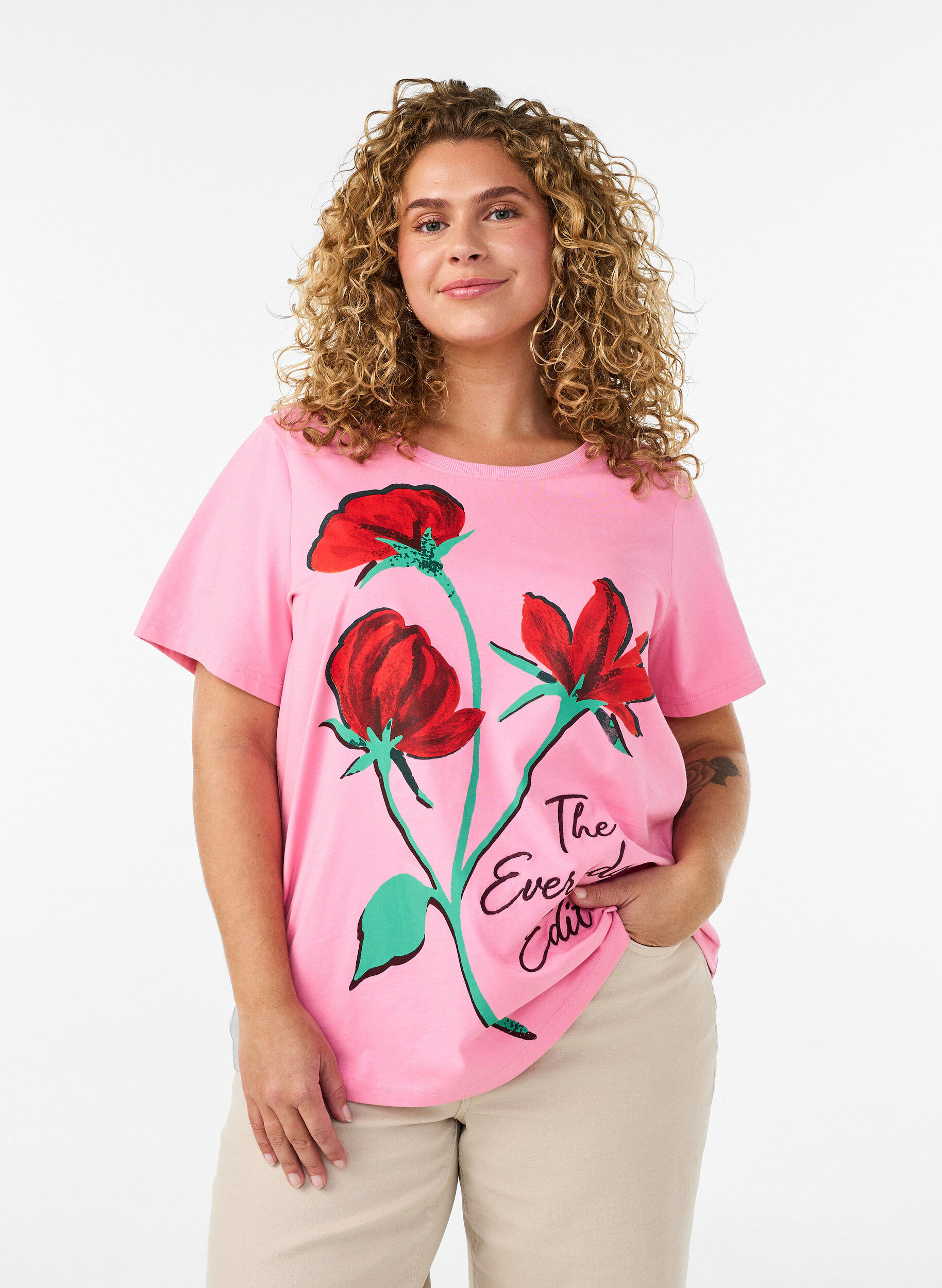 T-Shirt aus Baumwolle mit Frontprint, Pink, Model