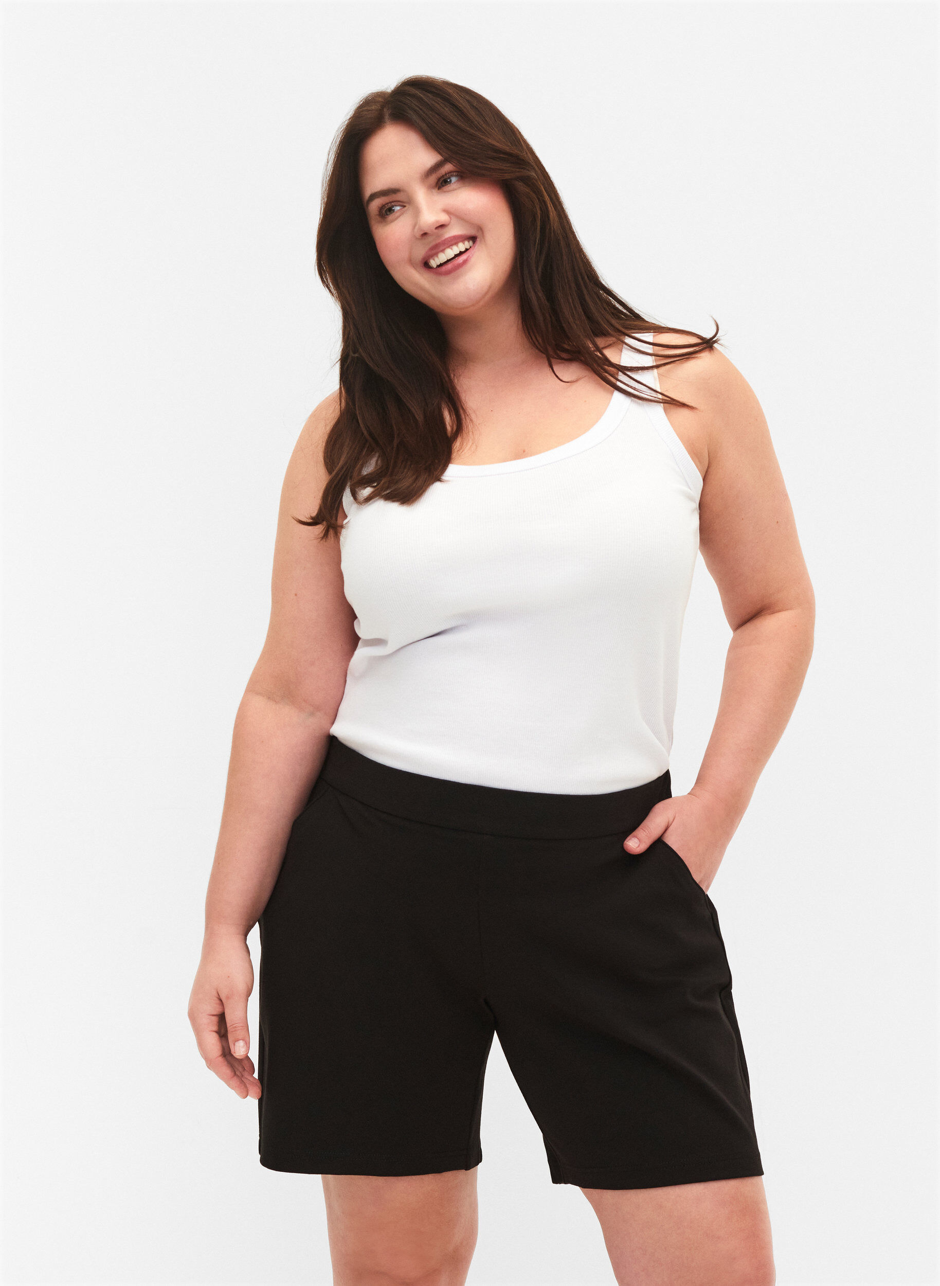 ZizziMaddison Shorts mit normaler Passform, Black, Model image number 0