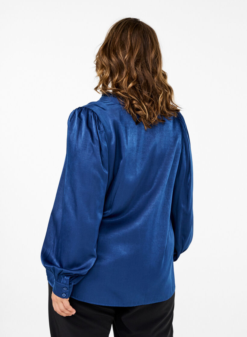 Langärmelige Bluse mit Rüschen und V-Ausschnitt, Estate Blue, Model image number 1