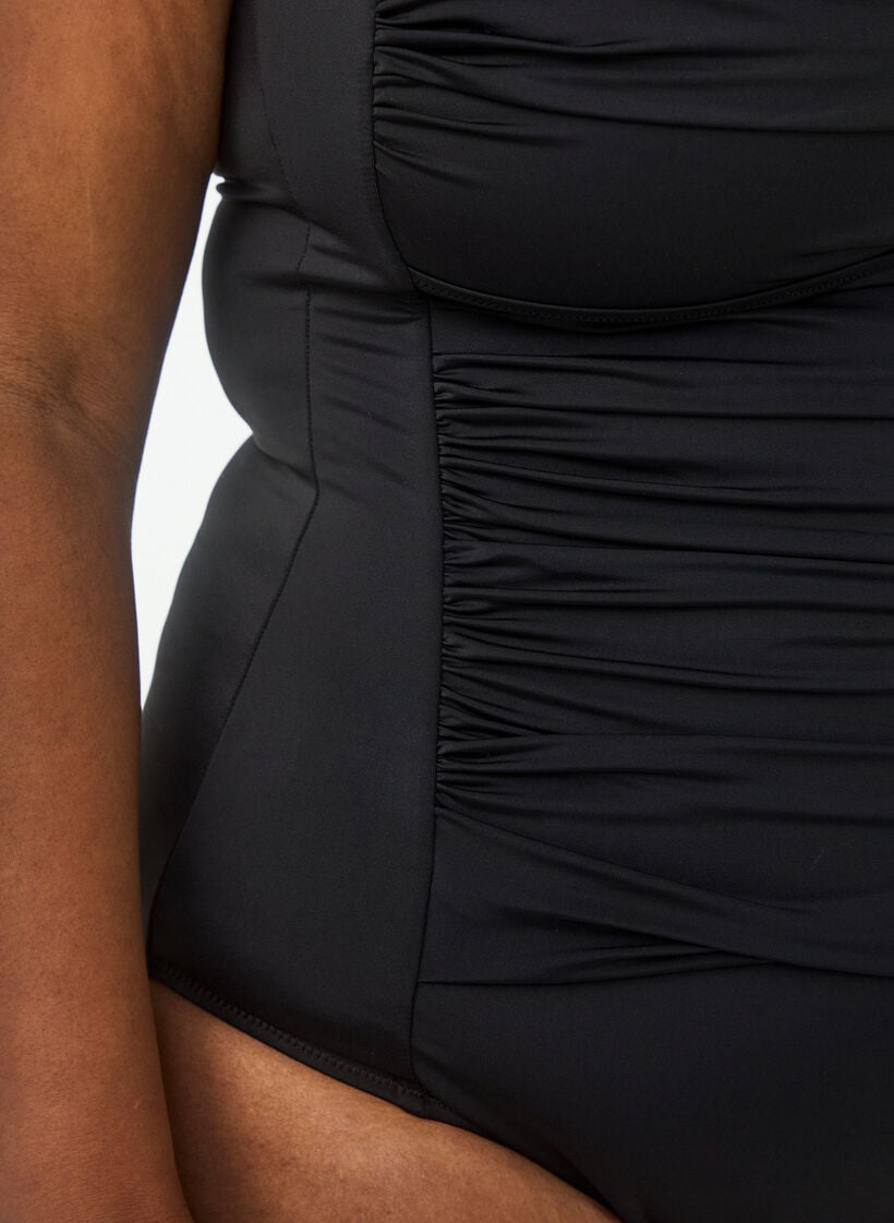 Tr&auml;gerloser Badeanzug mit Raffung und gepolsterten Cups, Schwarz, Model