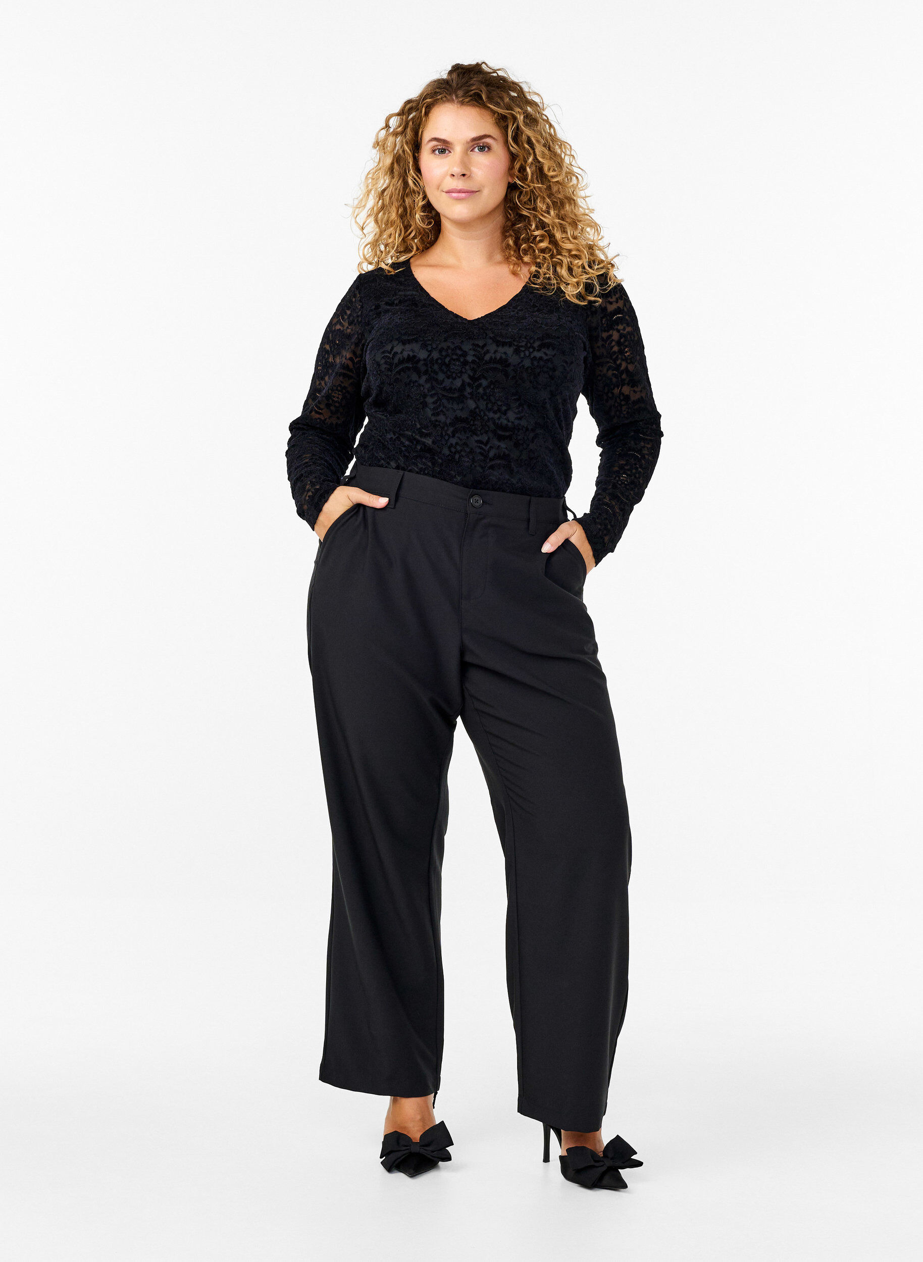 ZizziSpitzen-Body mit langen &Auml;rmeln, Black, Model image number 2