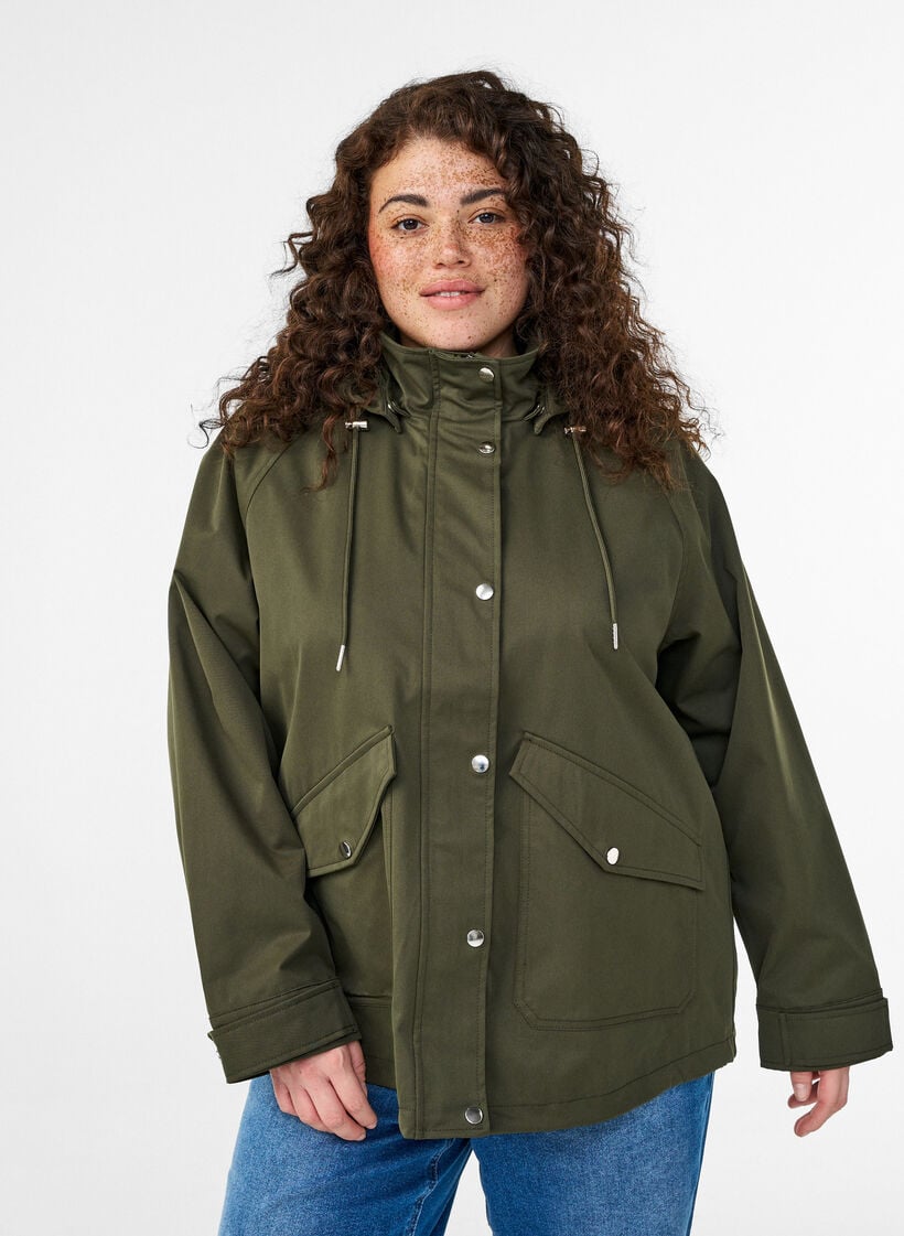 Kurze Fr&uuml;hlingsjacke mit abnehmbarer Kapuze, Gr&uuml;n, Model image number 0